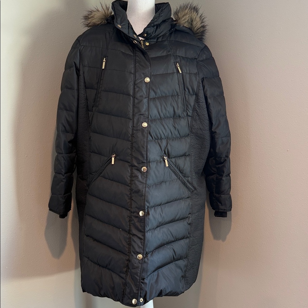 Michael Kors | Puffer Coat with Faux Fur Trim | Black | Plus 1X